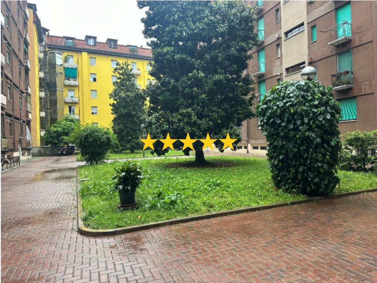 2 bedrooms Apartment in Milan, Italy No. 248595