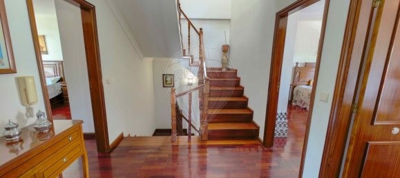 4 Schlafzimmer Haus in Lordelo, Portugal, Nr. 22983 18