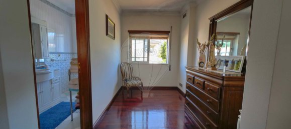 4 Schlafzimmer Haus in Lordelo, Portugal, Nr. 22983 23