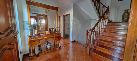 4 Schlafzimmer Haus in Lordelo, Portugal, Nr. 22983 9