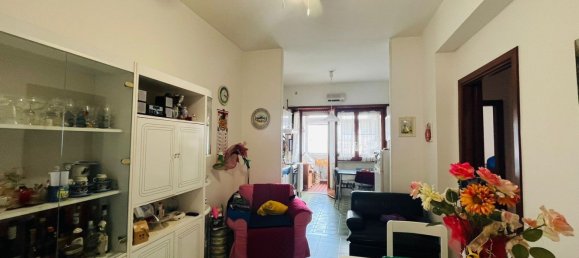 4 bedrooms Apartment in Aprilia, Italy No. 332286 7