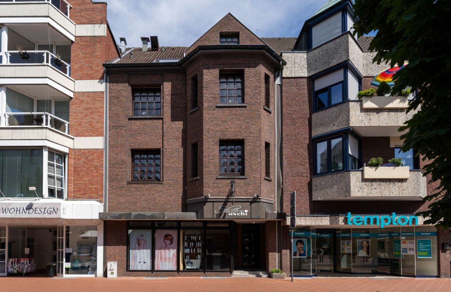 5 bedrooms Building in Unna, Germany No. 142770