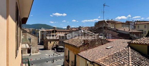 3 bedrooms Apartment in Terni, Italy No. 265874 2