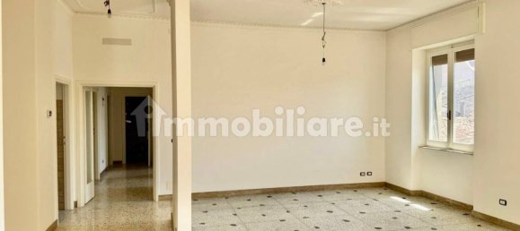 3 bedrooms Apartment in Terni, Italy No. 265874 12