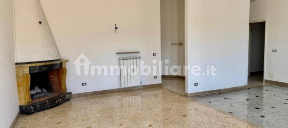 3 bedrooms Apartment in Terni, Italy No. 265874 6