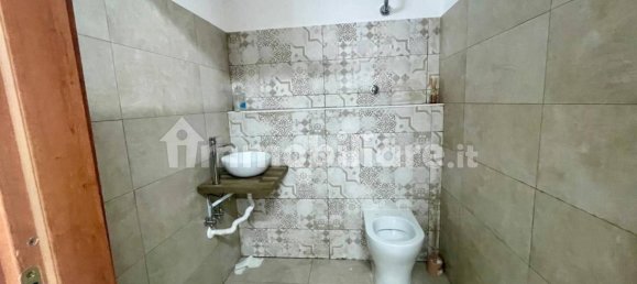 5-Zimmer Gewerbliche Immobilie in Naples, Italy, Nr. 33717 22