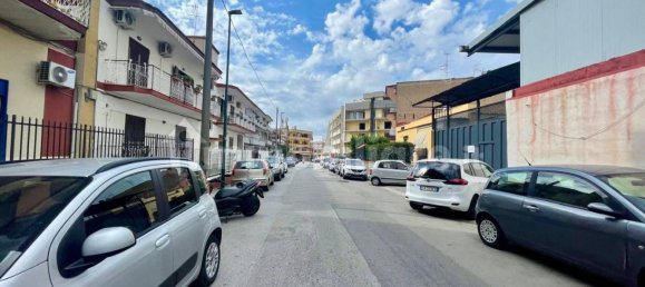 5-Zimmer Gewerbliche Immobilie in Naples, Italy, Nr. 33717 34