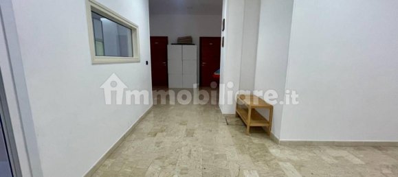 5-Zimmer Gewerbliche Immobilie in Naples, Italy, Nr. 33717 15