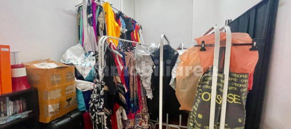 5-Zimmer Gewerbliche Immobilie in Naples, Italy, Nr. 33717 26