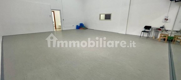 5-Zimmer Gewerbliche Immobilie in Naples, Italy, Nr. 33717 8