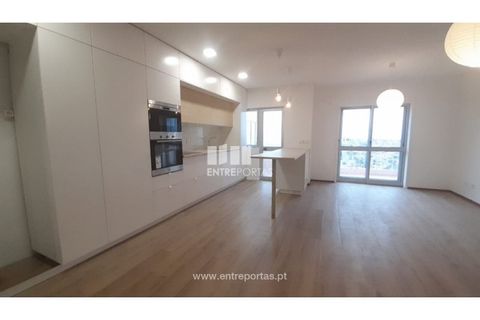 Apartamento de 3 dormitorios en Vila do Conde, Portugal No. 214141