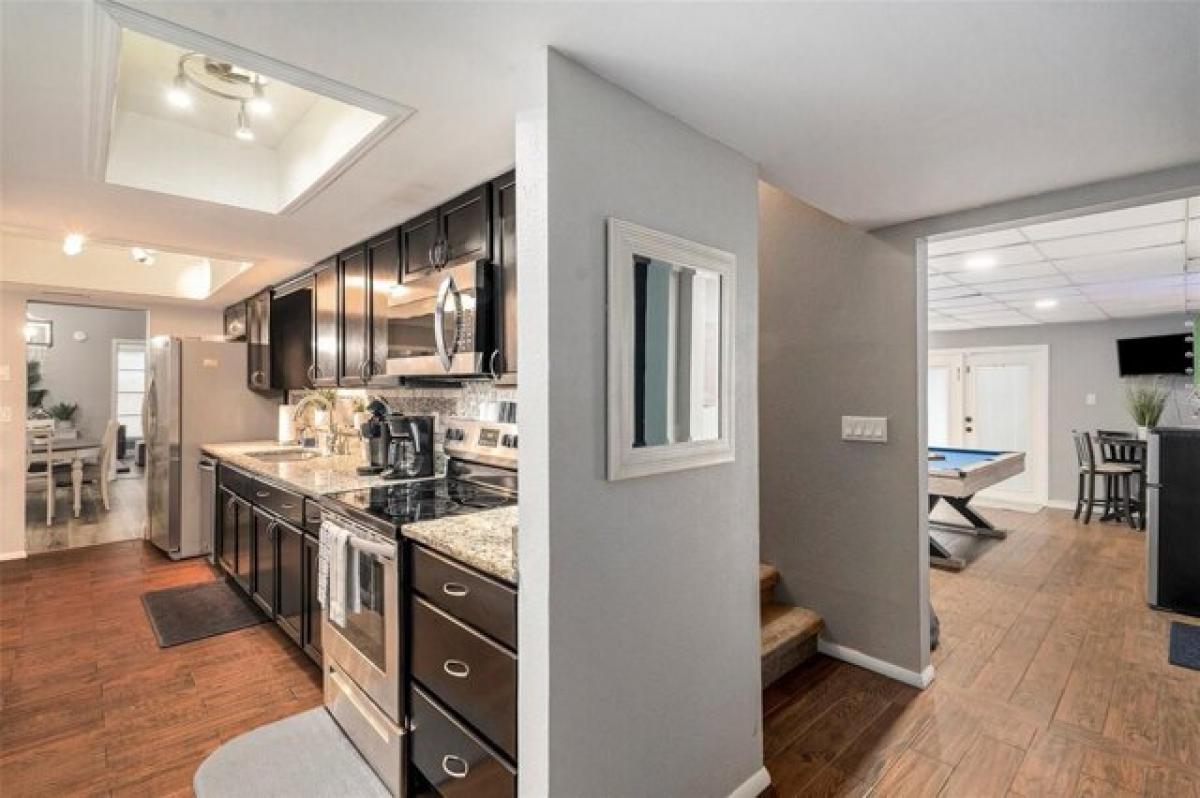 Дом с 5 спальнями в Тампа, США № 210682