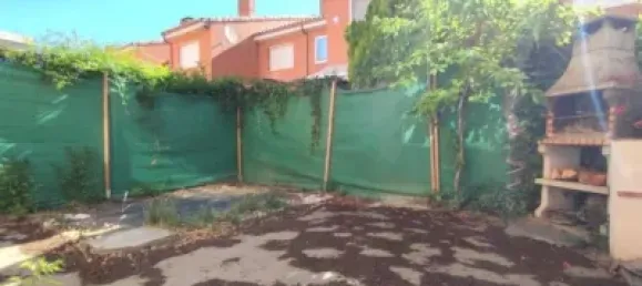 Adosado de 3 dormitorios en Aldeamayor de San Martín, Spain No. 187806 21