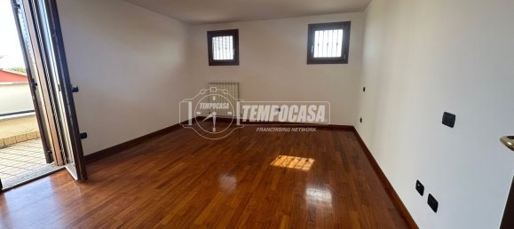 2 bedrooms Apartment in Formigine, Italy No. 372826 9