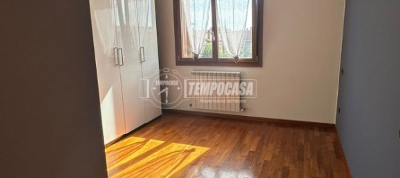 2 bedrooms Apartment in Formigine, Italy No. 372826 4