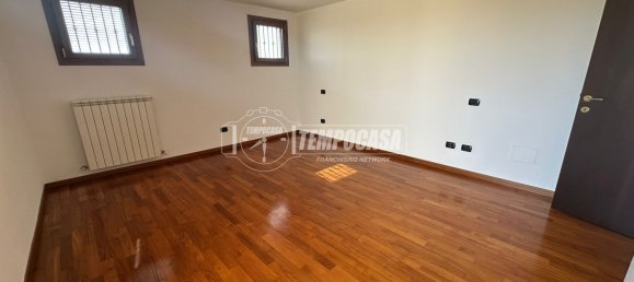 2 bedrooms Apartment in Formigine, Italy No. 372826 8