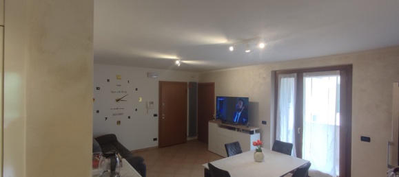 Квартира с 6 комнатами в Порденоне, Италия № 276908 2