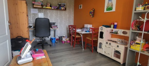 Casa T4 em Saint-Berain-sous-Sanvignes, France N.º 53838 6