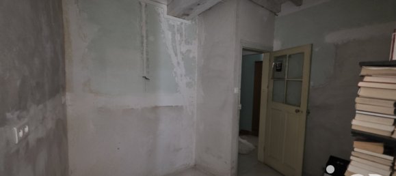 8 bedrooms House in Yonne, France No. 358434 16