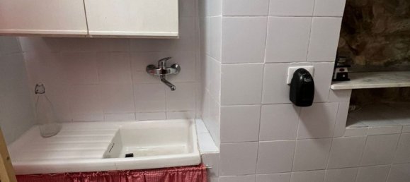 2 rooms Apartment in Carrara, Italy No. 255481 7