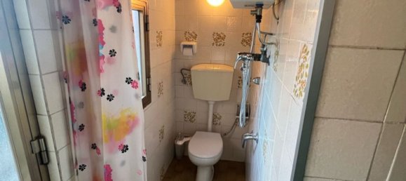 2 rooms Apartment in Carrara, Italy No. 255481 4