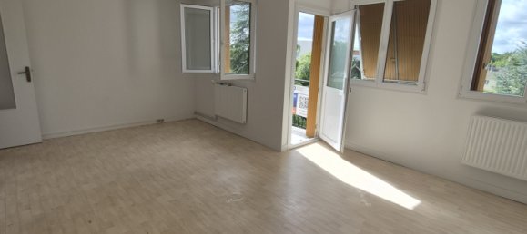 Apartamento de 2 dormitorios en Montmorency, France No. 348022 3