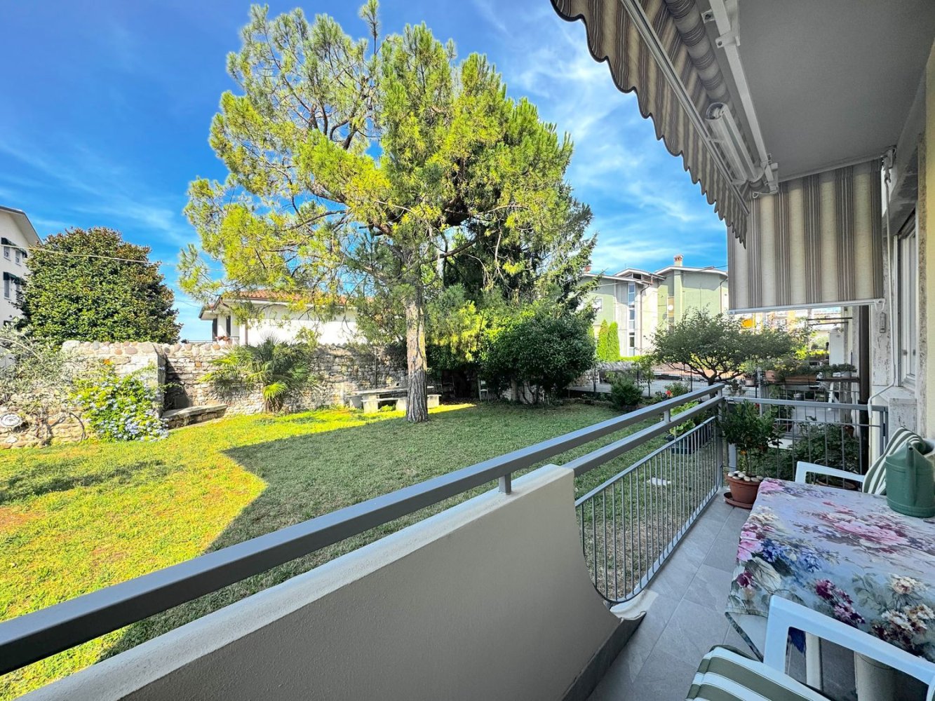 3 bedrooms Apartment in Bardolino, Italy No. 337077