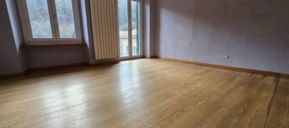 4غرفة شقة في Valdilana, Italy رقم 211213 8