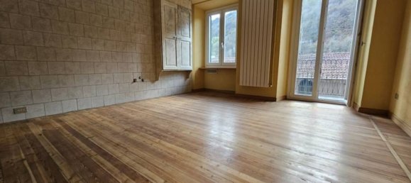 4غرفة شقة في Valdilana, Italy رقم 211213 6