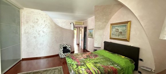 Дуплекс с 4 спальнями в Римини, Италия № 327837 14