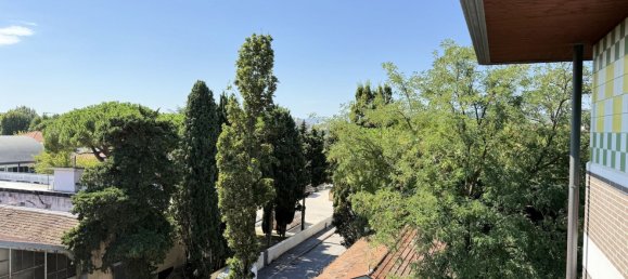 Дуплекс с 4 спальнями в Римини, Италия № 327837 13