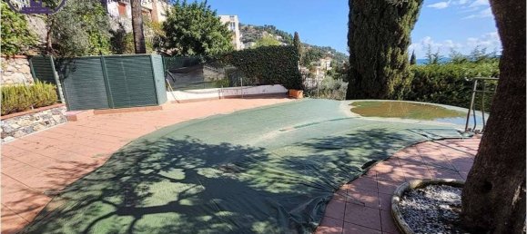 4 bedrooms Apartment in Alassio, Italy No. 351214 13