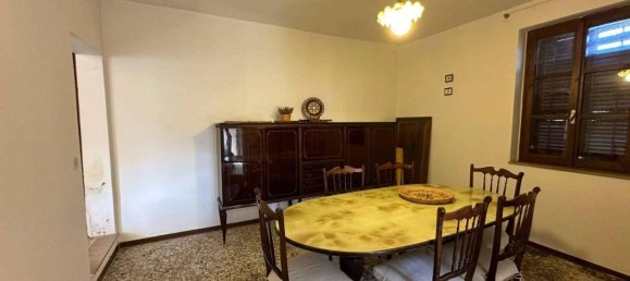 8 rooms House in Alseno, Italy No. 143559 11