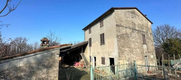 8 rooms House in Alseno, Italy No. 143559 4