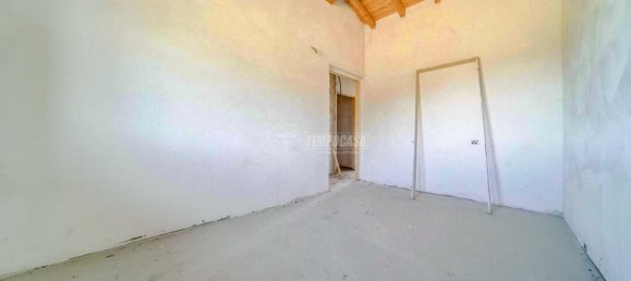 4-Zimmer Haus in Cadrezzate con Osmate, Italy, Nr. 18325 21