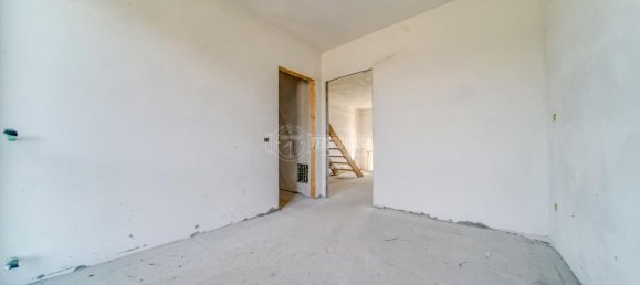 4-Zimmer Haus in Cadrezzate con Osmate, Italy, Nr. 18325 31