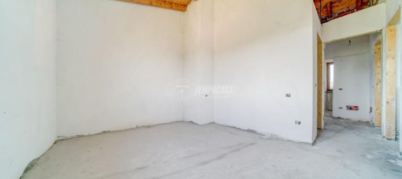 4-Zimmer Haus in Cadrezzate con Osmate, Italy, Nr. 18325 8