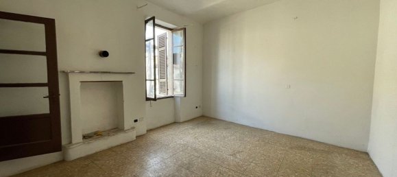 Casa de 8 divisões em Santo Stefano Belbo, Italy N.º 308076 7