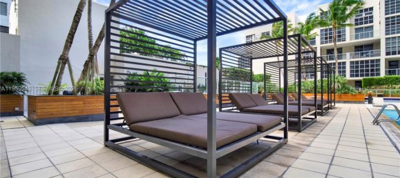 2 Schlafzimmer Gewerbliche Immobilien in Miami, USA, Nr. 615718 6
