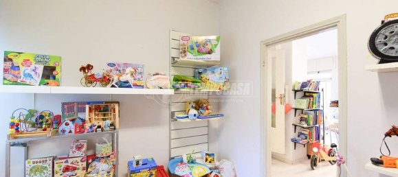 Imóvel comercial de 1 divisão em Erba, Italy N.º 84441 5