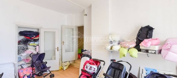 Imóvel comercial de 1 divisão em Erba, Italy N.º 84441 7