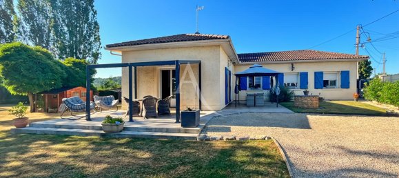 3 Schlafzimmer Haus in Lot, France, Nr. 300160 14