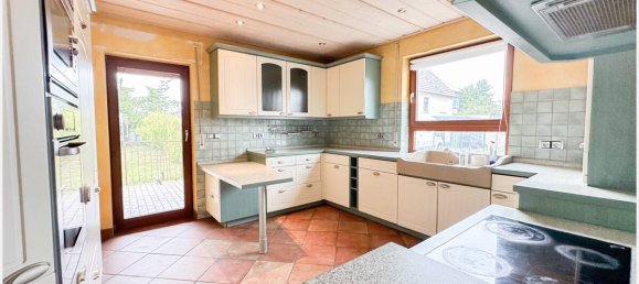 4 chambres Maison de ville à Hungen, Germany No. 363520 5