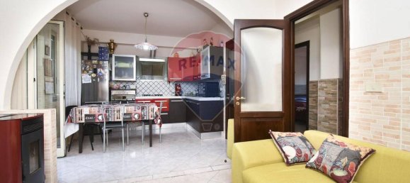4 rooms House in Viagrande, Italy No. 11617 68