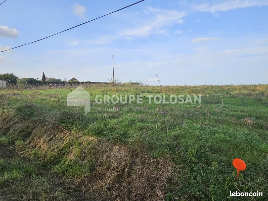 Grundstück in Odars, France 1500m², Nr. 106037