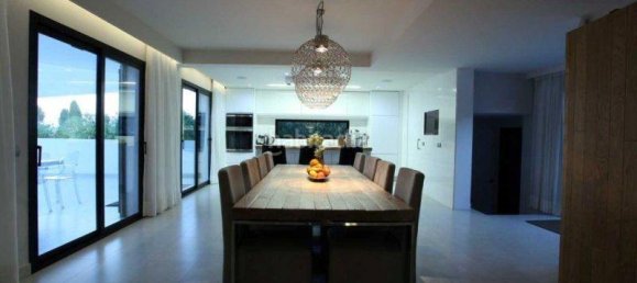 4 bedrooms Villa in Marbella, Spain No. 78846 4