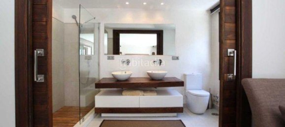 4 bedrooms Villa in Marbella, Spain No. 78846 9