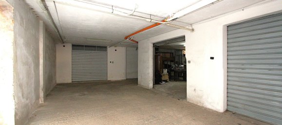 Garage à Gallipoli, Italy 30m² No. 305883 8