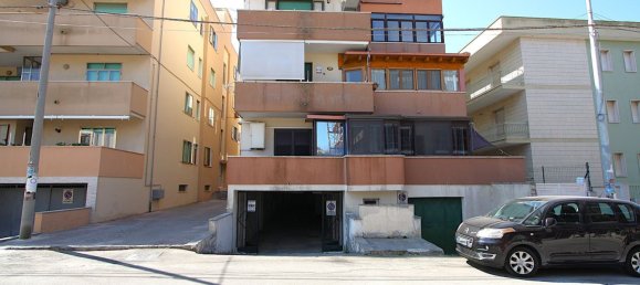 Garage à Gallipoli, Italy 30m² No. 305883 11