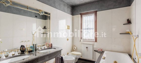 3 bedrooms House in Nova Milanese, Italy No. 232092 16